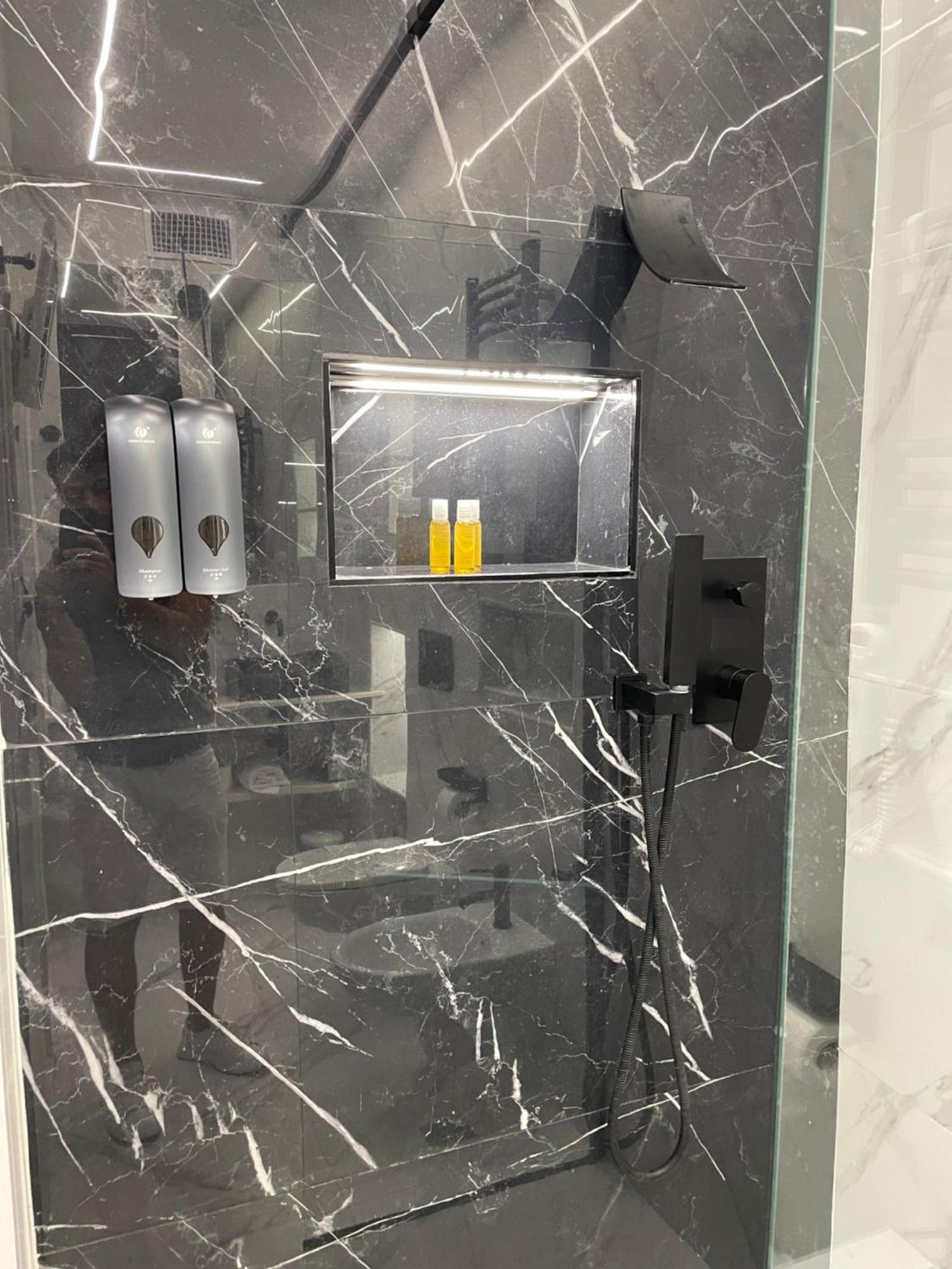 Luxury 5 Al Duomo Di Parma Διαμέρισμα Εξωτερικό φωτογραφία